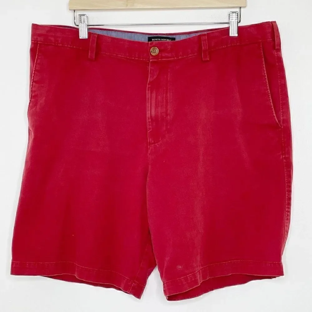 Banana Republic Aiden flat front chino shorts